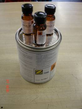 Z7096 PVC Adhesive. 750 ml Tin of Zodiac Adhesive Z7096 